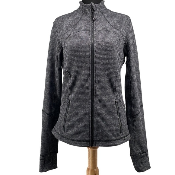 LULULEMON Forme Jacket (Cuffins)
Coco Pique Black sz 8 - Picture 2 of 12